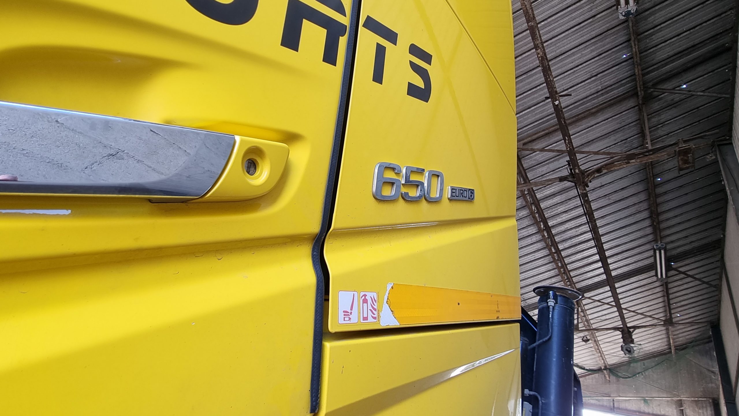 Volvo FH16 Euro 6 Défaut syst. régénération Contacter Atelier FH16 650