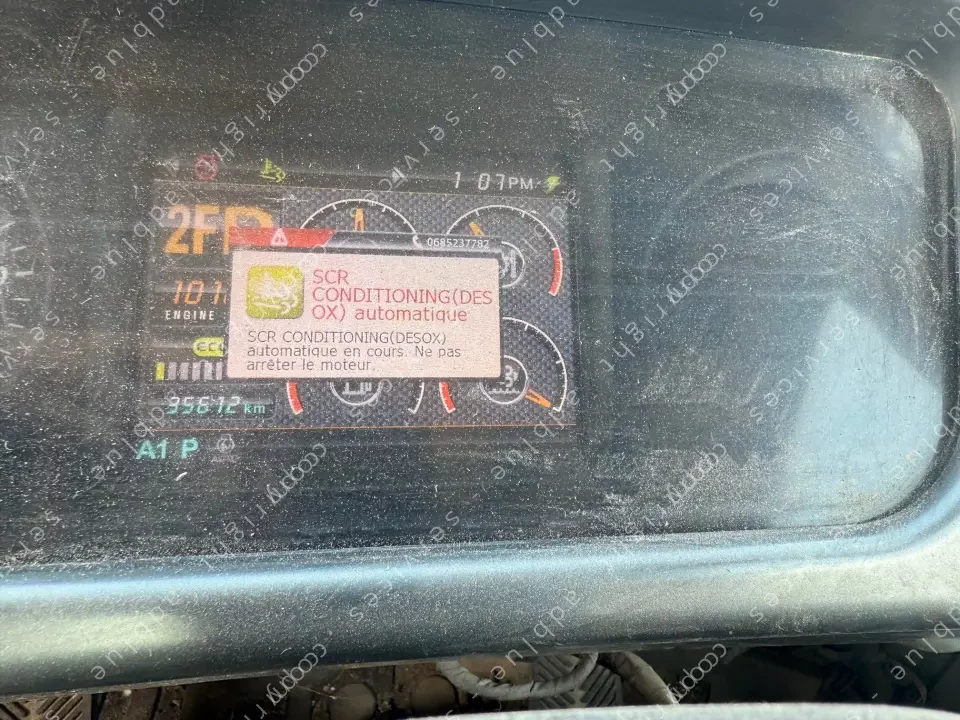 Retirer l'adblue sur chargeuse Doosan DL250 - Moteur Doosan